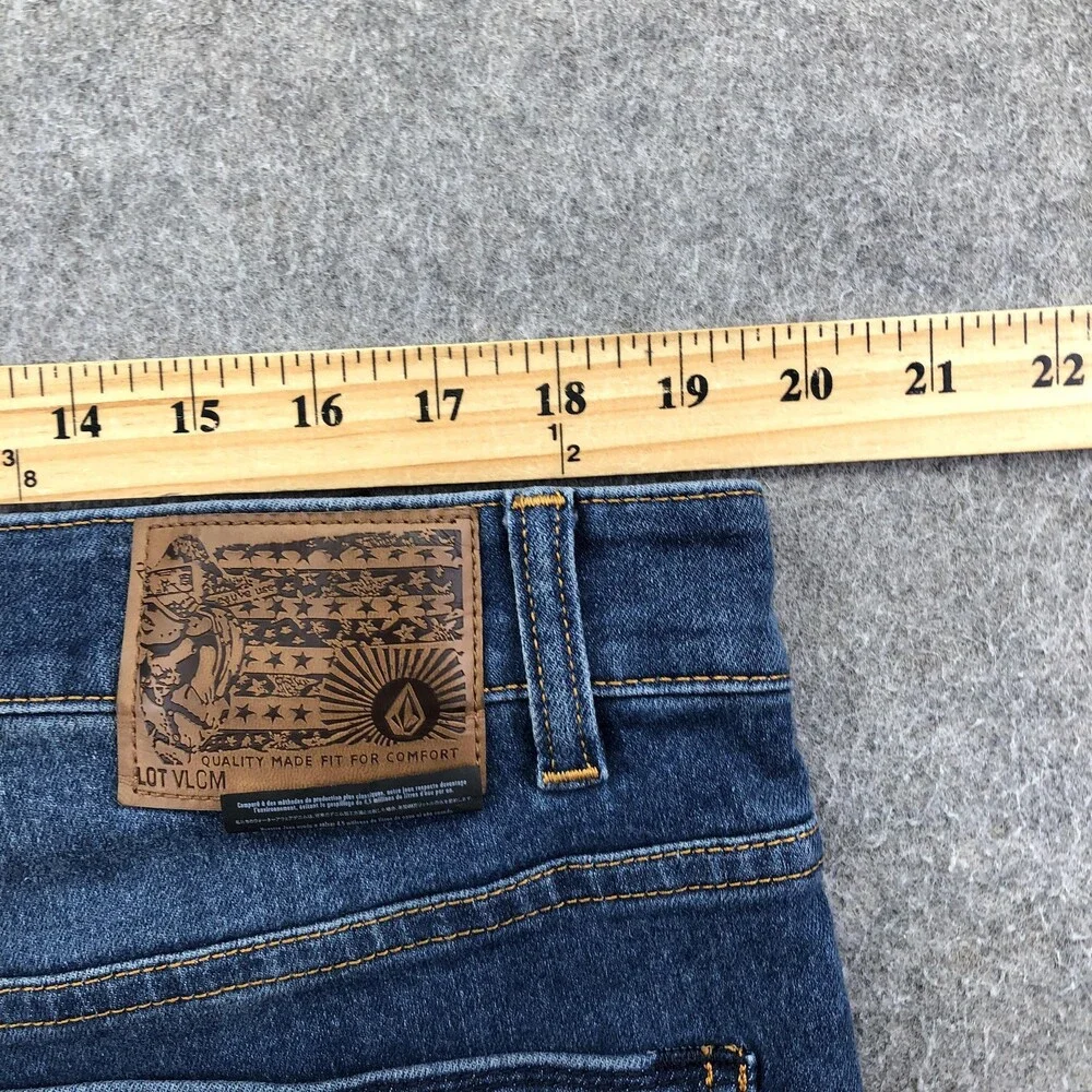 Volcom Jeans Mens 38x32 Blue Solver Modern Straight Medium Wash Denim Pants